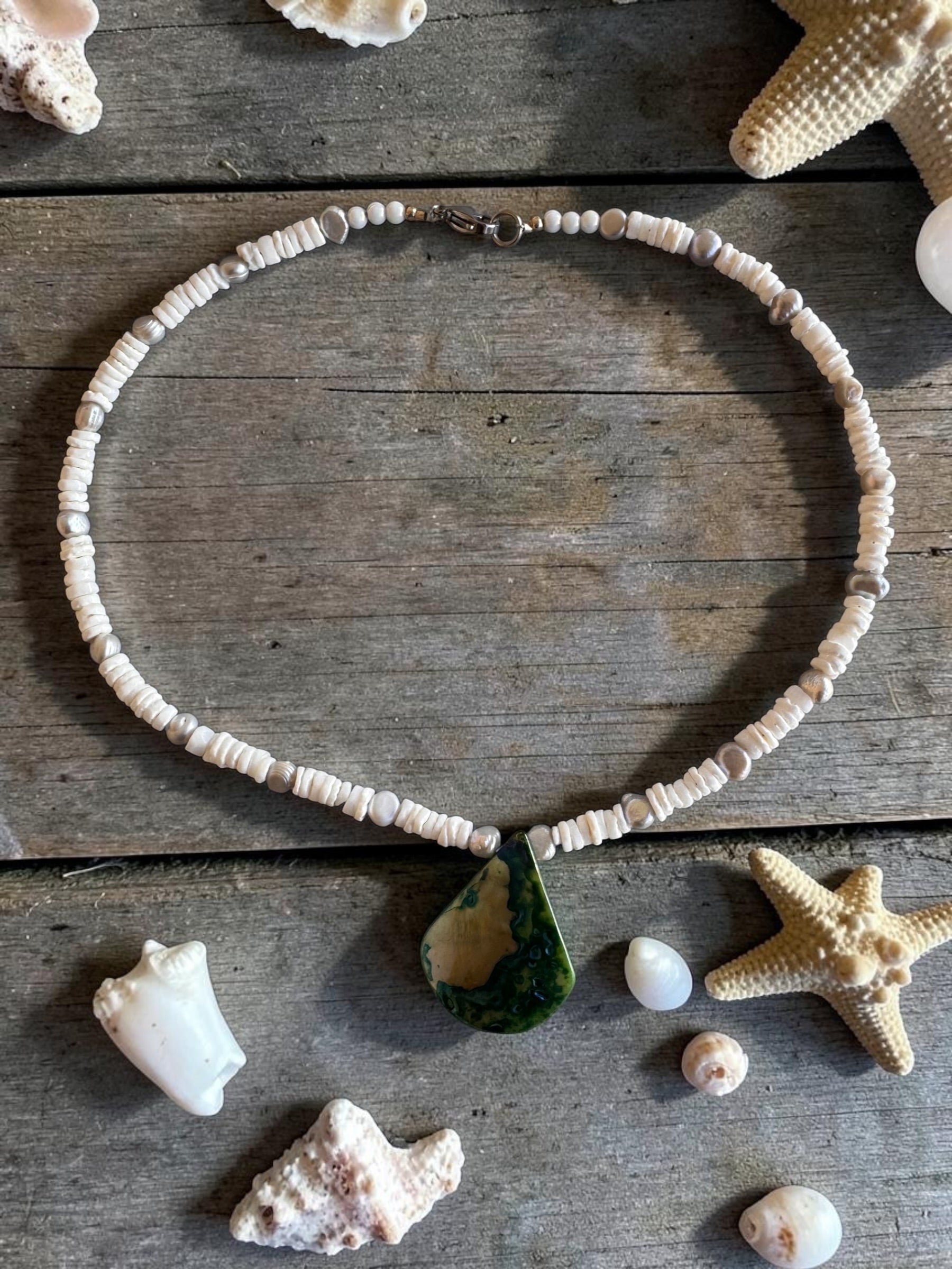 Fresh water shell necklace set